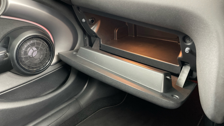 MINI Hatchback 2.0 Cooper S Exclusive Premium Plus 5dr Auto Petrol Hatchback